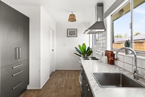 Photo of property in 2/97 Nelson Crescent, Napier South, Napier, 4110