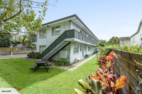 Photo of property in 10/13 Thames Street, Claudelands, Hamilton, 3214