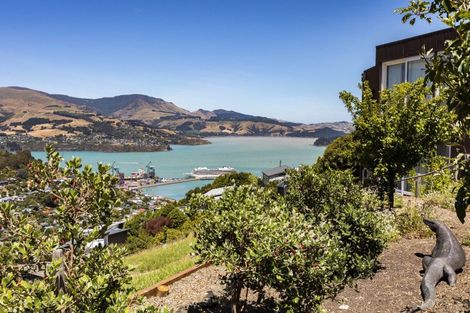 Photo of property in 2 Hyllton Heights, Lyttelton, 8082