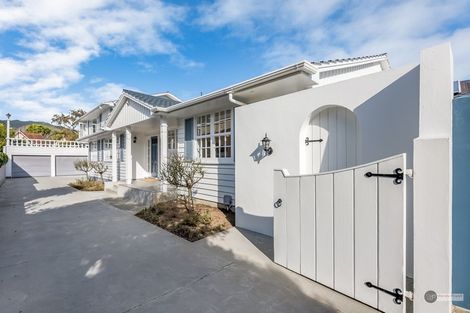 Photo of property in 24 Wai-iti Crescent, Woburn, Lower Hutt, 5010