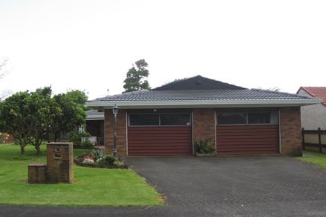 Photo of property in 13 Glengowan Place, Conifer Grove, Takanini, 2112