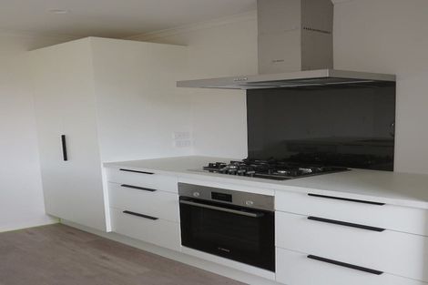 Photo of property in 28 Doone Street, Lynmouth, New Plymouth, 4310