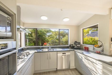 Photo of property in 93 Norton Park Grove, Waterloo, Lower Hutt, 5011