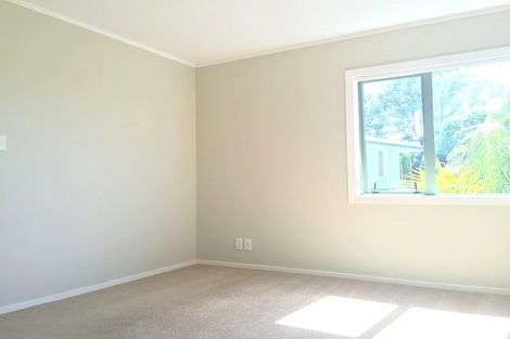 Photo of property in 4a Kennedy Avenue, Forrest Hill, Auckland, 0620