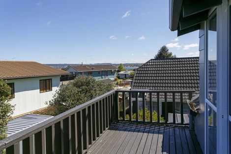 Photo of property in 2/27 Tobin Place, Richmond Heights, Taupo, 3330