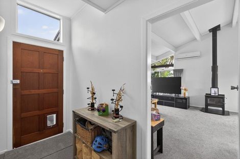 Photo of property in 8 Evelyn Place, Welbourn, New Plymouth, 4310