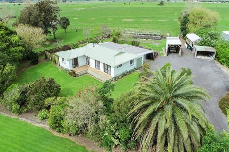 Photo of property in 76 Robertson Road, Ruawai, 0591