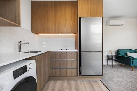 Photo of property in 33 Alps View Place, Lake Hayes, Queenstown, 9304