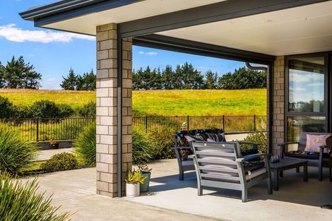 Photo of property in 19 Bragato Way, Te Kauwhata, 3710
