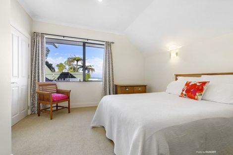 Photo of property in 10 Zetland Street, Highbury, Wellington, 6012