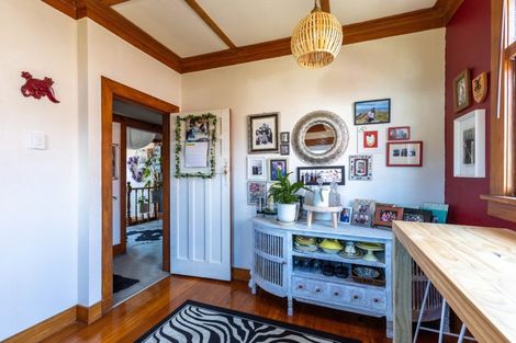 Photo of property in 16 Bulteel Street, New Plymouth, 4310