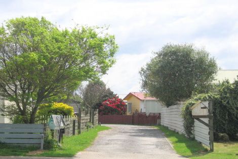 Photo of property in 117 Pohutukawa Drive, Owhata, Rotorua, 3010