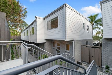 Photo of property in 1/15 Sea Vista Avenue, Beach Haven, Auckland, 0626