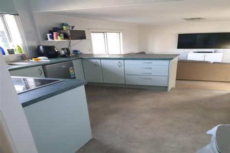 Photo of property in 98 Cook Street, Howick, Auckland, 2014