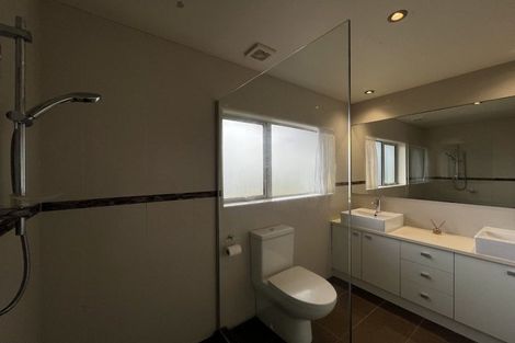 Photo of property in 6 Albertine Place, Greenhithe, Auckland, 0632