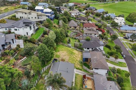 Photo of property in 32a Waipuna Grove, Welcome Bay, Tauranga, 3112