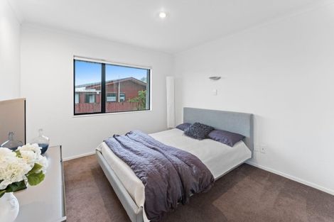 Photo of property in 76 Oranga Street, Westown, New Plymouth, 4310