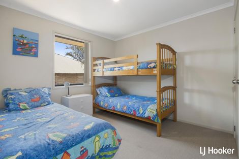 Photo of property in 16 Reo Crescent, Waihi Beach, 3611