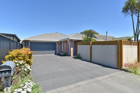 Photo of property in 125 Sawyers Arms Road, Northcote, Christchurch, 8052