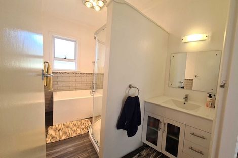 Photo of property in 77 Puriri Street, Gonville, Whanganui, 4501