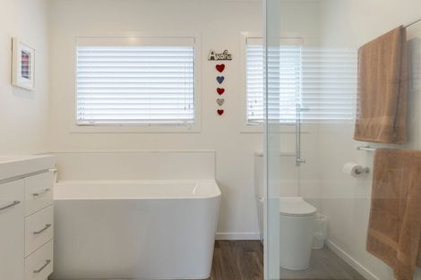 Photo of property in 93 Hyde Avenue, Richmond Heights, Taupo, 3330