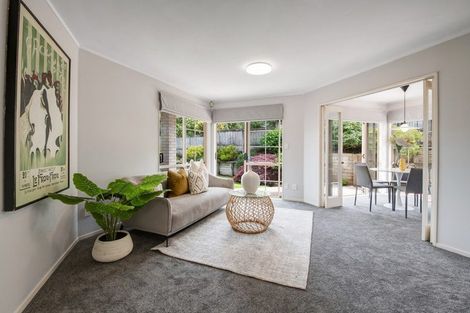 Photo of property in 8 Godwin Court, Unsworth Heights, Auckland, 0632