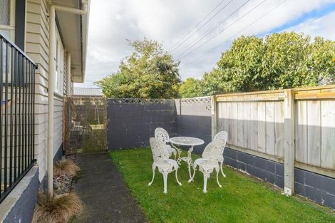 Photo of property in 5 Maxwells Line, Awapuni, Palmerston North, 4412