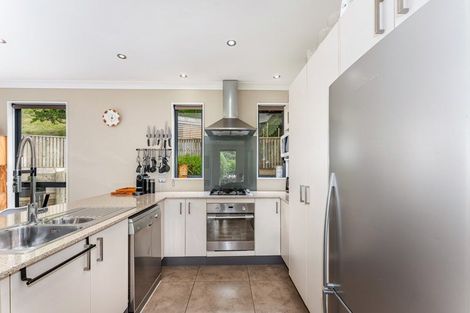 Photo of property in 8 Botany Lane, Whitby, Porirua, 5024