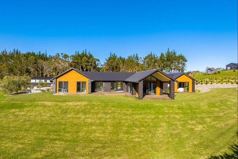 Photo of property in 159 Robert Hastie Drive, Mangawhai, 0573
