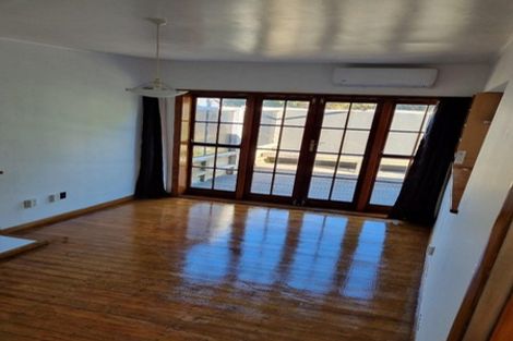 Photo of property in 9 Meola Road, Westmere, Auckland, 1022