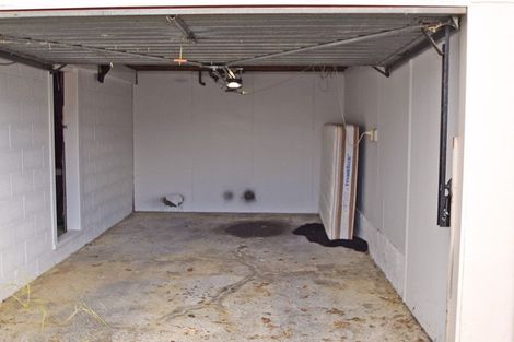 Photo of property in 7/219 Onewa Road, Birkenhead, Auckland, 0626