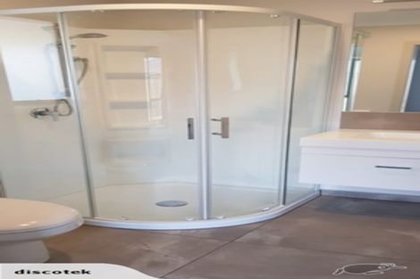 Photo of property in 5 Pohe Street, Waikanae, 5036