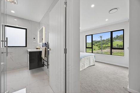 Photo of property in 2 Ballyalton Crescent, Flat Bush, 2019