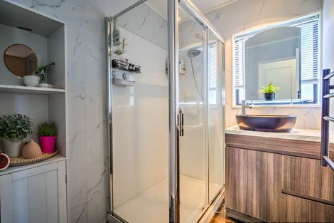 Photo of property in 4 Kenney Crescent, Fairfield, Hamilton, 3214