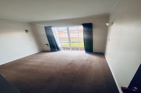 Photo of property in 1/5 Napoleon Avenue, Milford, Auckland, 0620