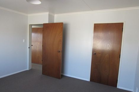 Photo of property in 3/10 Karamu Street, Strandon, New Plymouth, 4312