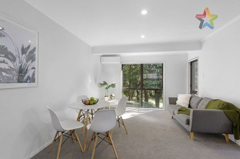 Photo of property in 24 Kennedy Grove, Stokes Valley, Lower Hutt, 5019