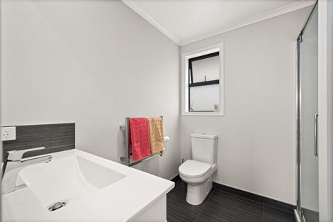 Photo of property in 10 Ponga Place, Papamoa Beach, Papamoa, 3118