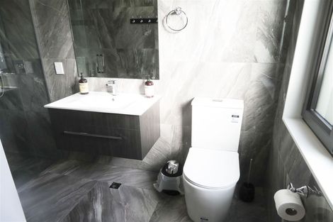 Photo of property in 71 Hokonui Drive, Gore, 9710