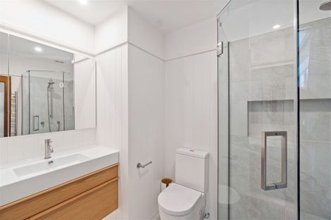 Photo of property in 99 Bryndwr Road, Bryndwr, Christchurch, 8052