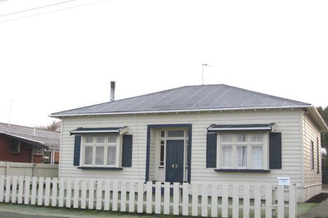 Photo of property in 42 Moulson Street, Strathern, Invercargill, 9812