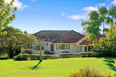 Photo of property in 42 Evelyn Road, Cockle Bay, Auckland, 2014