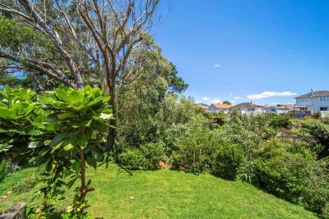 Photo of property in 18b Mayfair Place, Westown, New Plymouth, 4310