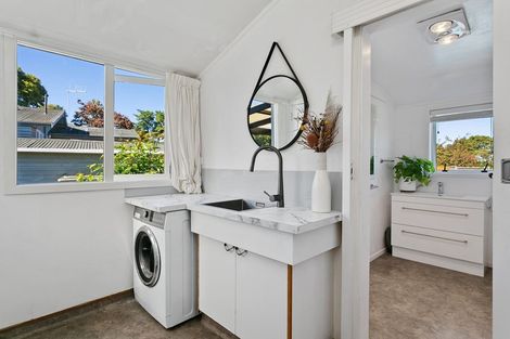 Photo of property in 21 Sunset Street, Hilltop, Taupo, 3330