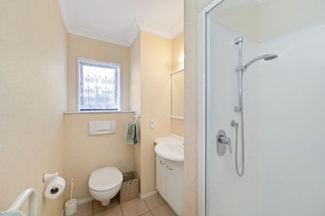 Photo of property in 33 Berescourt Place, Mount Maunganui, 3116