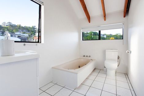 Photo of property in 42a Matakatia Parade, Matakatia, Whangaparaoa, 0930