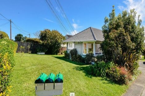 Photo of property in 1/13 Otakau Road, Milford, Auckland, 0620