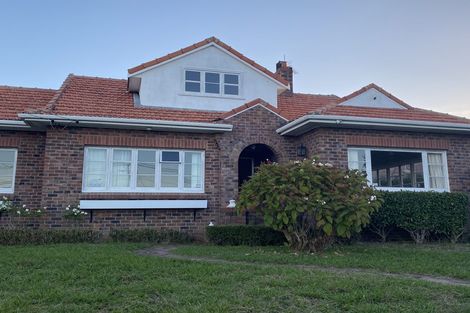 Photo of property in 7 Otahuri Crescent, Greenlane, Auckland, 1051