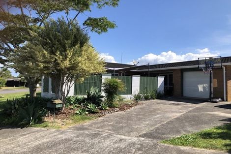 Photo of property in 61 Luton Avenue, Sunnyhills, Auckland, 2010