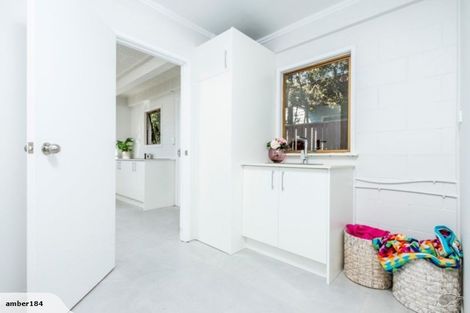 Photo of property in 2/15 Long Bay Drive, Torbay, Auckland, 0630